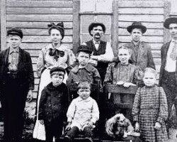Charles Jacob Poole Family in front of house, date unknown | Contributed by Mary Ann Aaron Charles Jacob Poole Family in front of house, date unknown