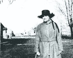 Maud Shambleau, Standish; date unknown | Contributed by Marcia Ticknor Maud Shambleau, Standish; date unknown