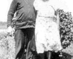 Nicholas & Mary Stelmach, date unknown | Contributed by Maryjane Stelmach Honner Nicholas & Mary Stelmach, date unknown