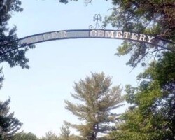 Alger Cemetery Entrance. Photo credit: Lori Davis, 2023
